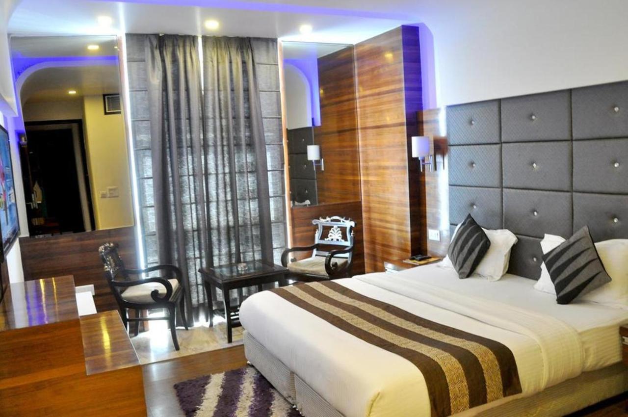 Hotel New City Lite Near Igi Airport Delhi Нью-Дели Экстерьер фото