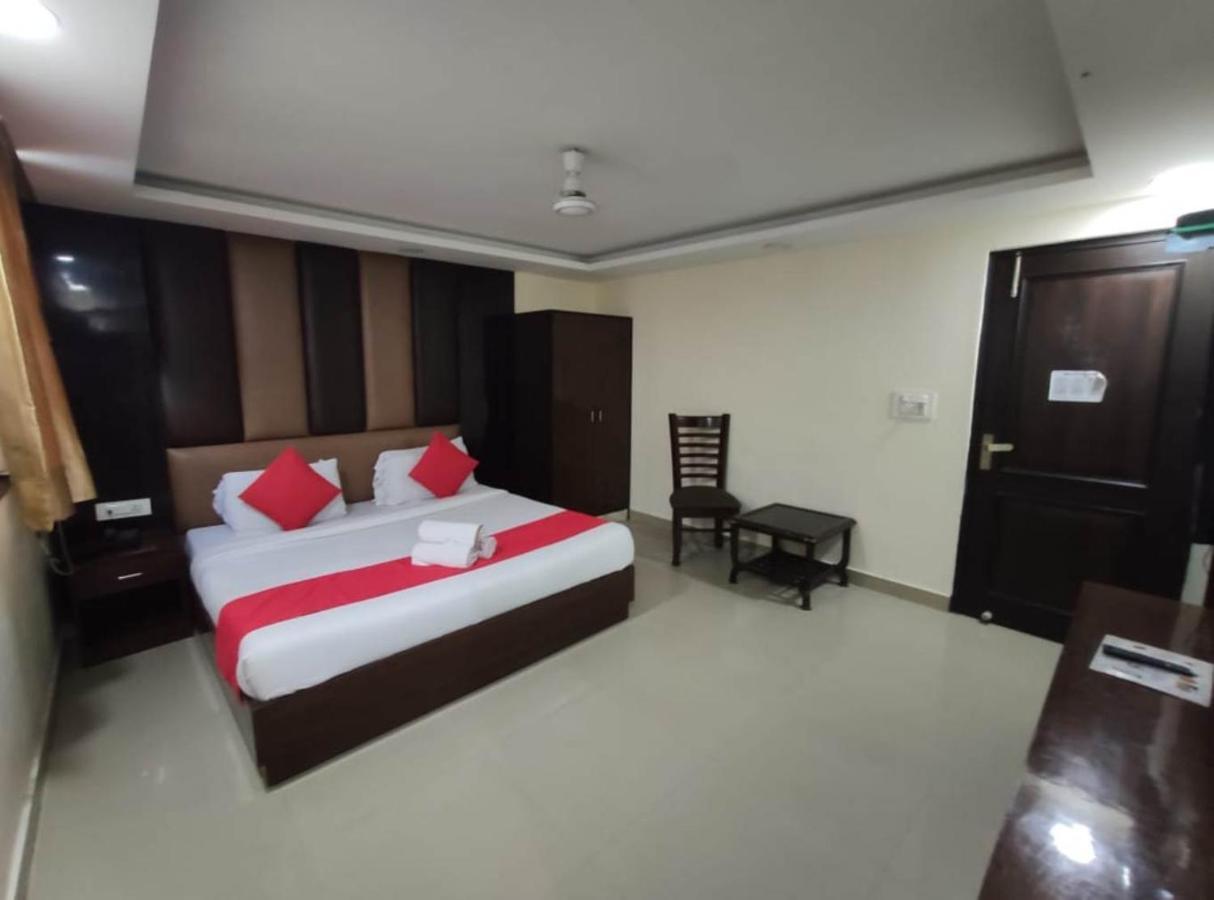 Hotel New City Lite Near Igi Airport Delhi Нью-Дели Экстерьер фото