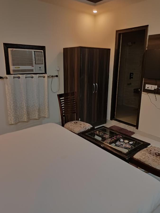 Hotel New City Lite Near Igi Airport Delhi Нью-Дели Экстерьер фото